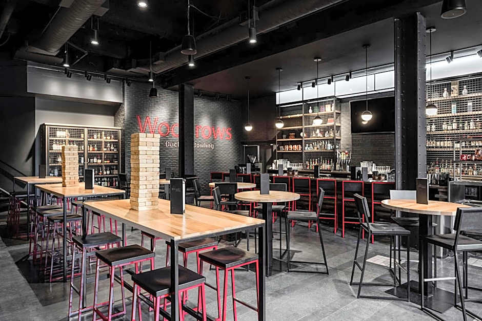 Amway Grand Plaza Hotel, Curio Collection by Hilton