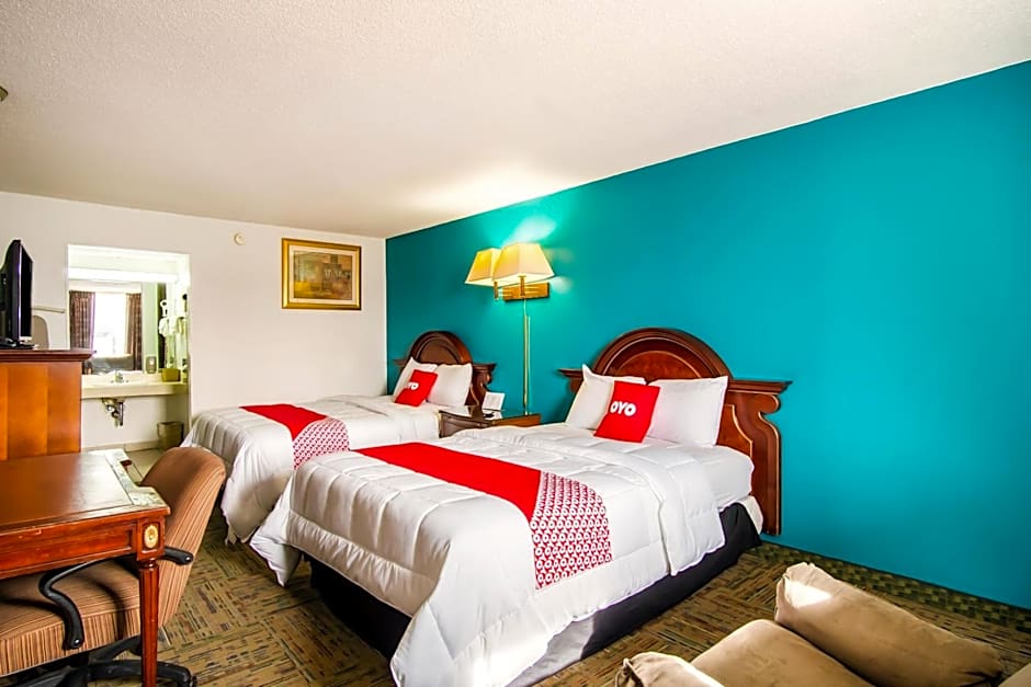 OYO Hotel Hutchinson KS West 4th Ave