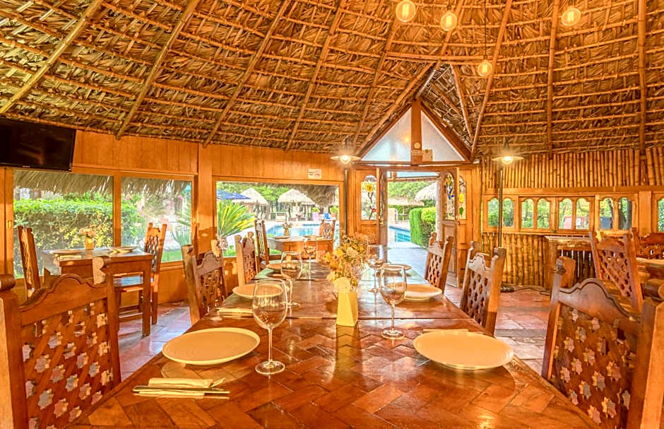 Atotonilco Hotel & Club