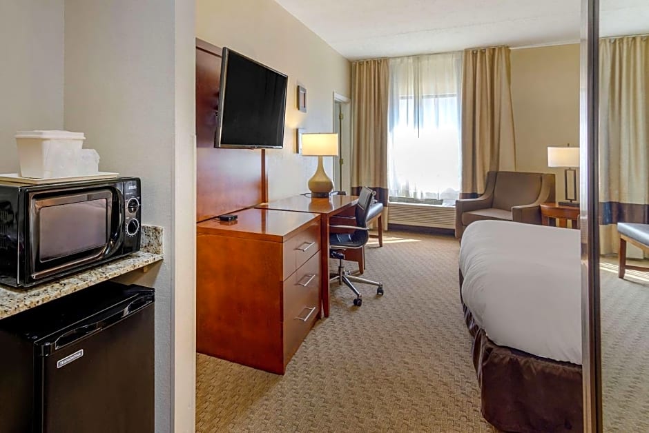 Comfort Inn & Suites