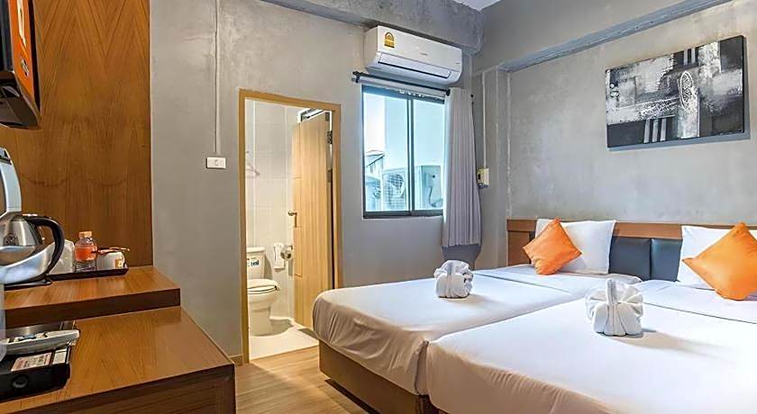 B2 Chiang Rai Night Bazaar Boutique & Budget Hotel