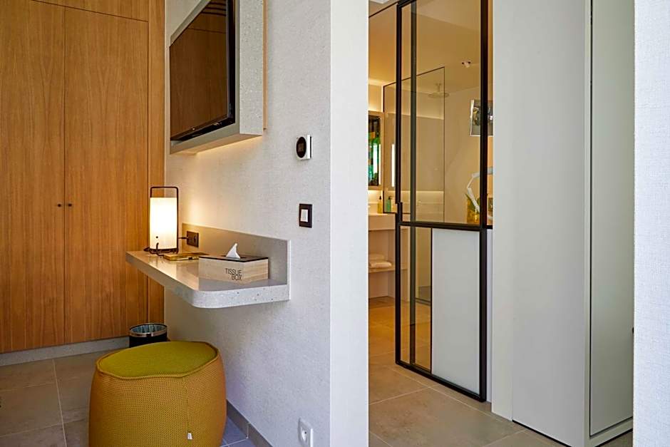 ABC Hotel
