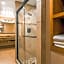 Best Western Tyrolean Lodge
