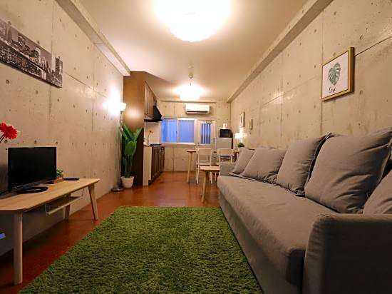Kurosaki House