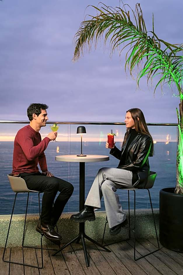 Pullman Vina del Mar San Martin