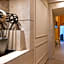 Captain's House Hotel Suites & Apartments