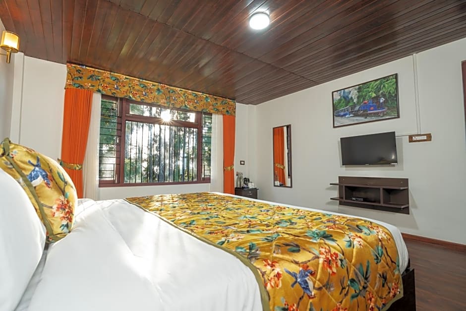 Summit Sherpa Mountain Hotel