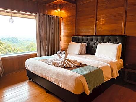 Family Suite with Balcony