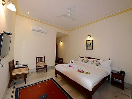 Hotel Jaswant Bhawan