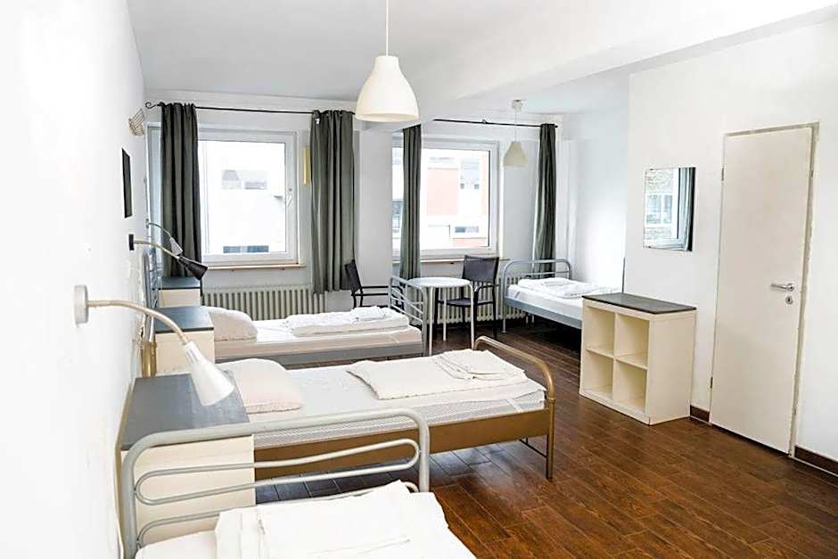 Station - Hostel for Backpackers