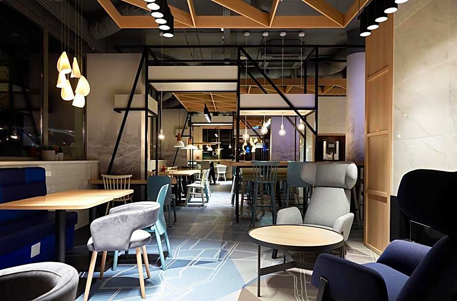 B&B Hotel Warszawa-Okęcie