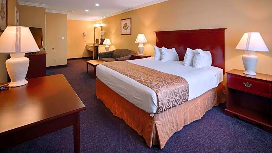 Best Western Forest Inn
