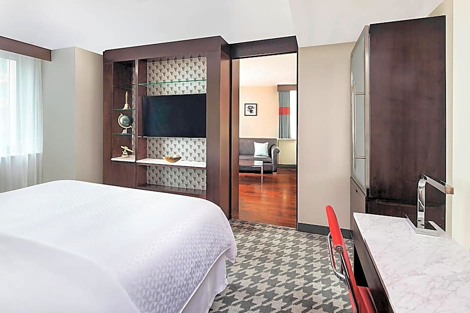 Four Points by Sheraton New York Downtown