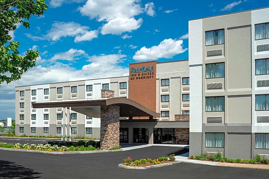 Fairfield by Marriott Inn & Suites Providence Airport Warwick