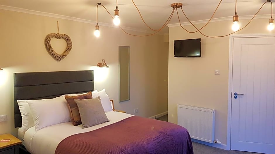 Airanloch Bed & Breakfast, Loch Ness, Adult Only