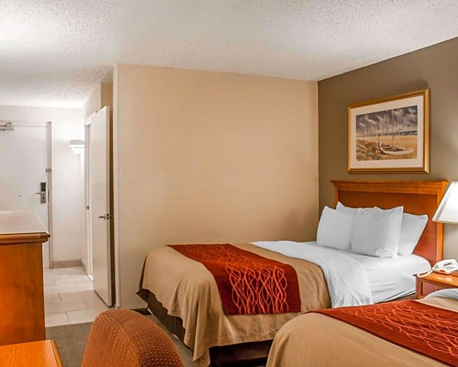 Quality Inn Huron
