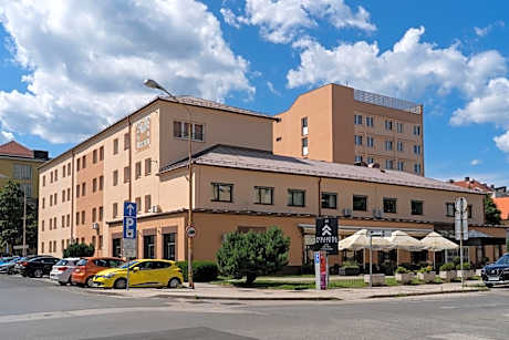 Hotel Piramida