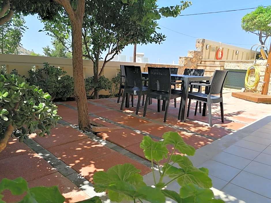 Villiana Holiday Apartments