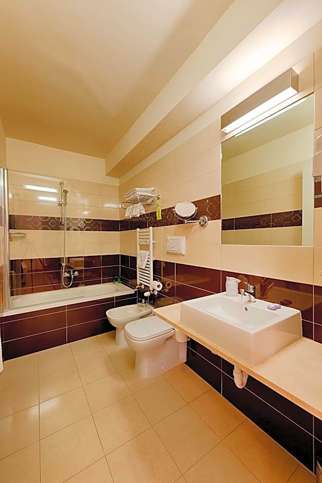 HB Aosta Hotel & Balcony SPA