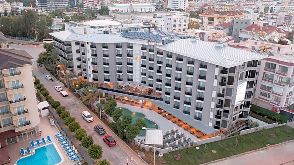 Kleopatra Dreams Beach Hotel