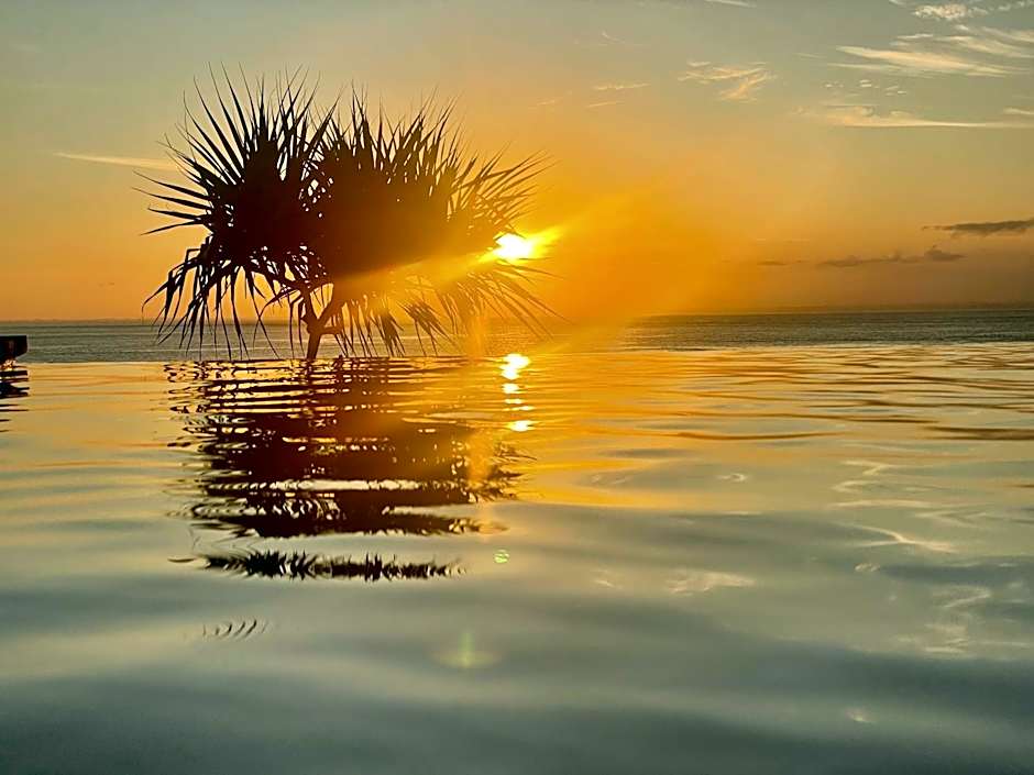 The Palms Ceningan Hotel