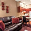 Best Western Plus Hannaford Inn & Suites