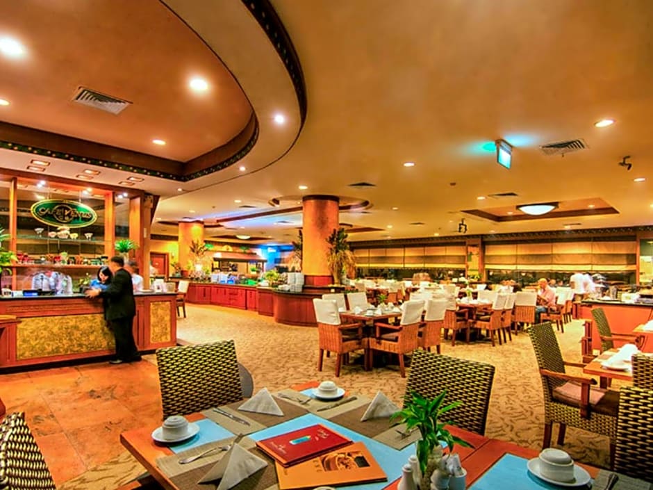 Planet Holiday Hotel & Residence