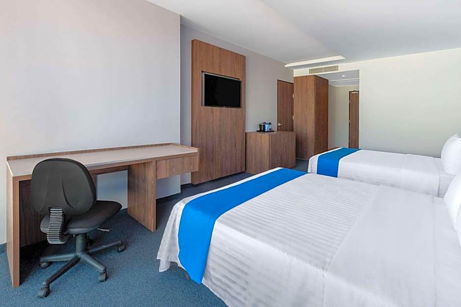 Wyndham Puebla Angelopolis