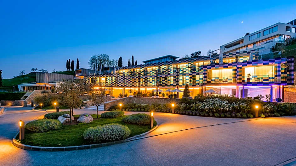 Eden Reserve Hotel