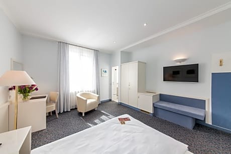 Business Single Room