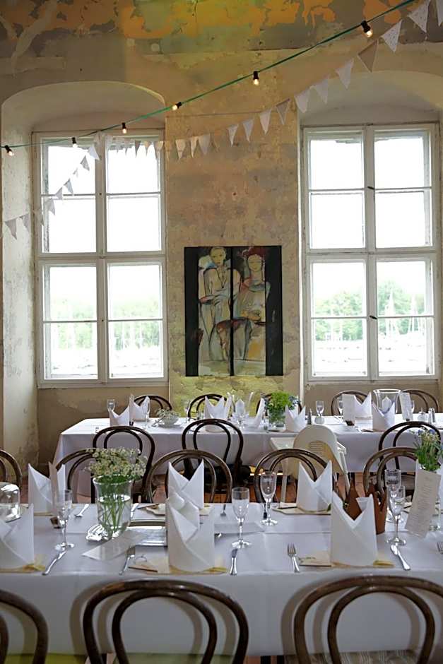 Gästehaus Schloss Plaue