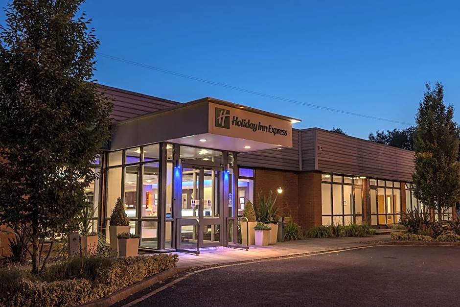 Holiday Inn Express Preston South By IHG