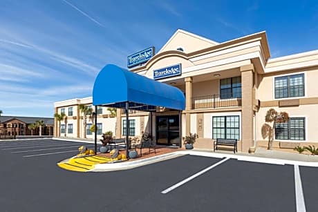 Travelodge by Wyndham Perry GA