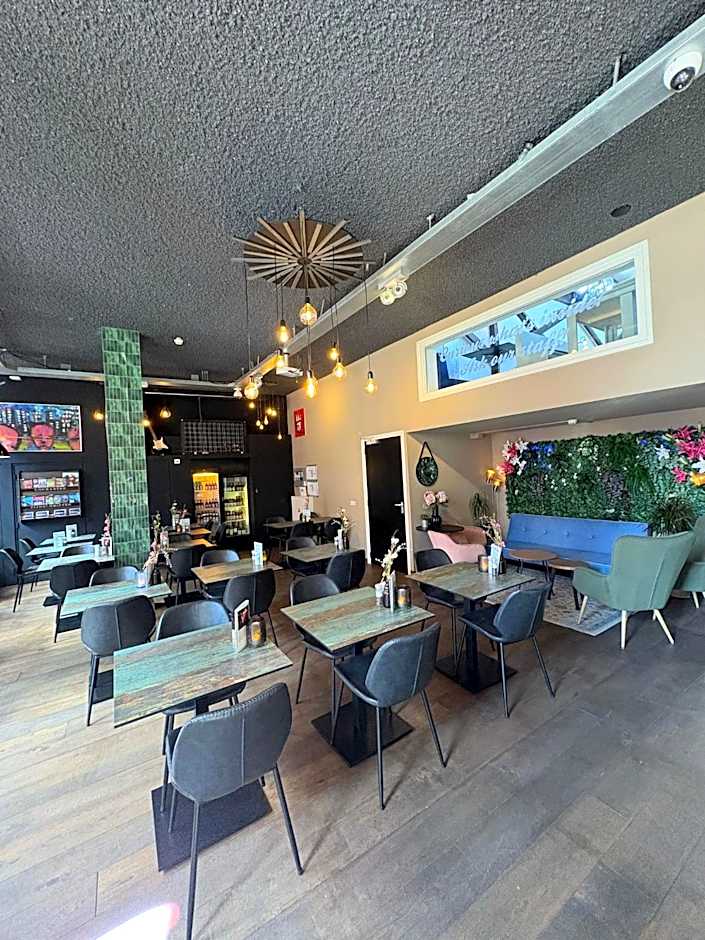 Kings Inn City Hostel