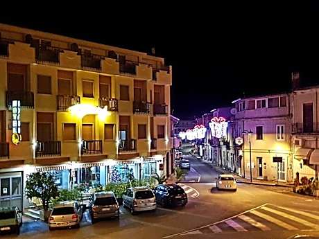 Hotel Ristorante Mommo