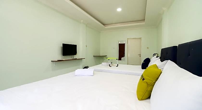 Urbanview Hotel Kampung Istal Megamendung Puncak by RedDoorz