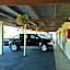 Cairns Motor Inn