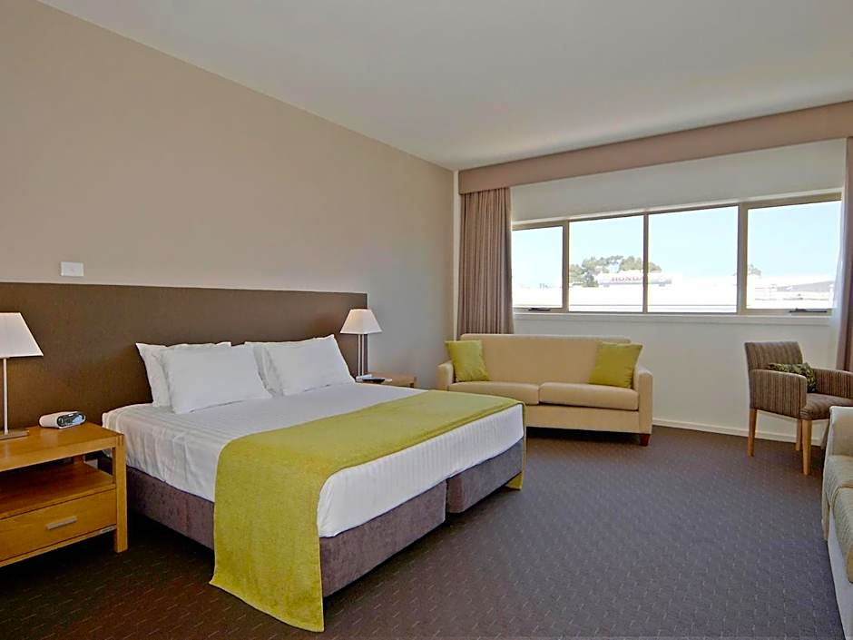 Photo 1 of 4 of Standard Suite