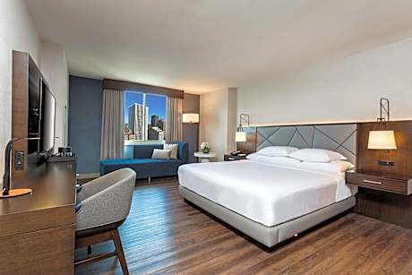 King Room with River View - High Floor