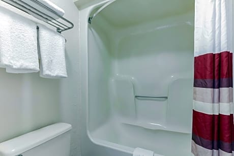 Deluxe 2 Queen Beds Non-Smoking