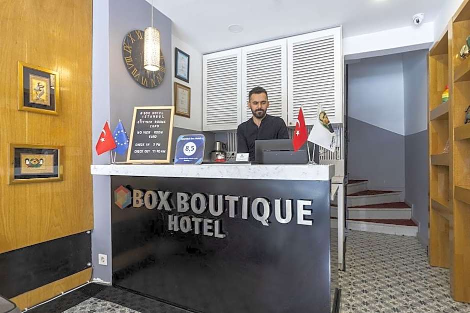 Istanbul Box Hotel