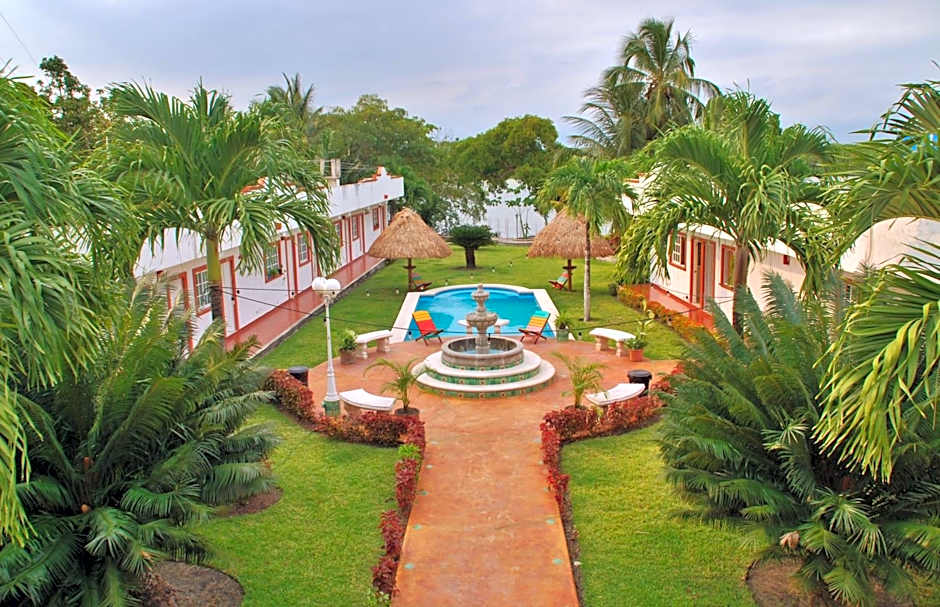 Hotel Lagoon - Pet Friendly
