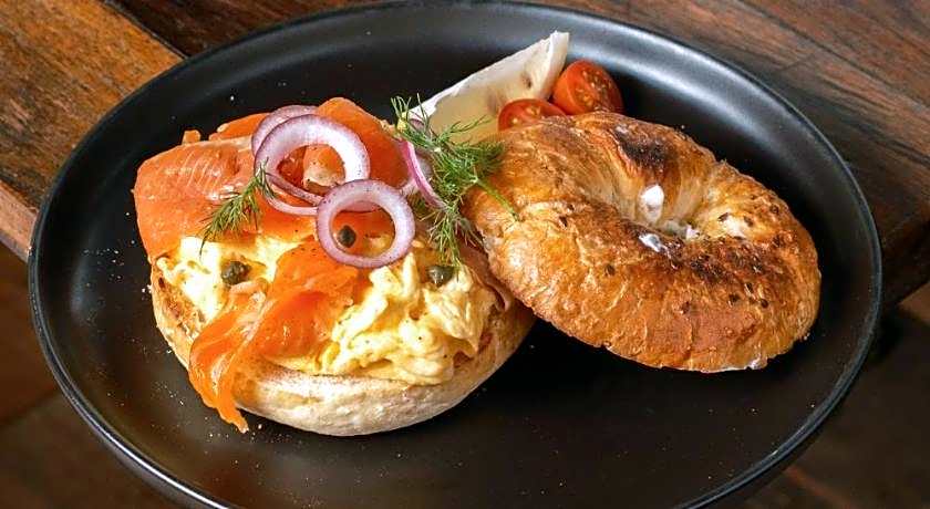 Big Tree Boutique Hotel