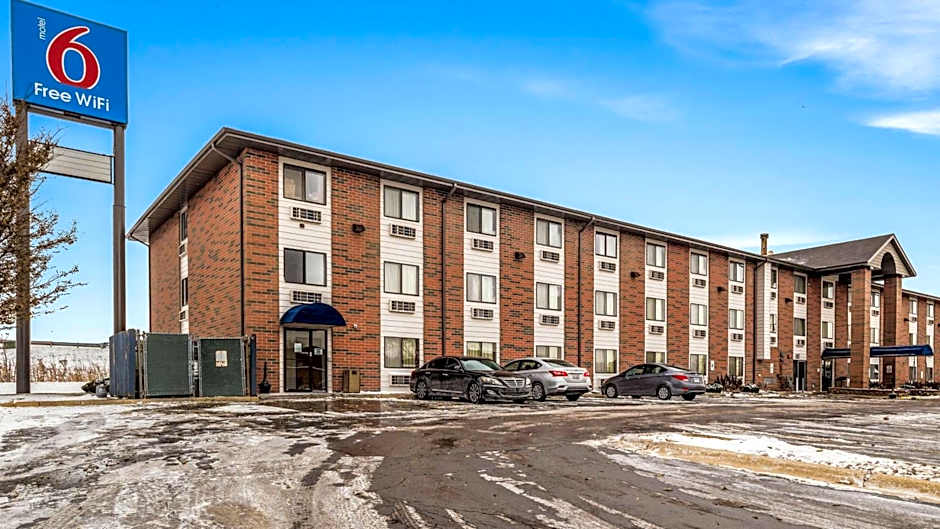 Motel 6 Elk Grove Village