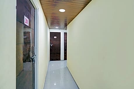 Hotel O R C CONTINENTAL HOTEL INN