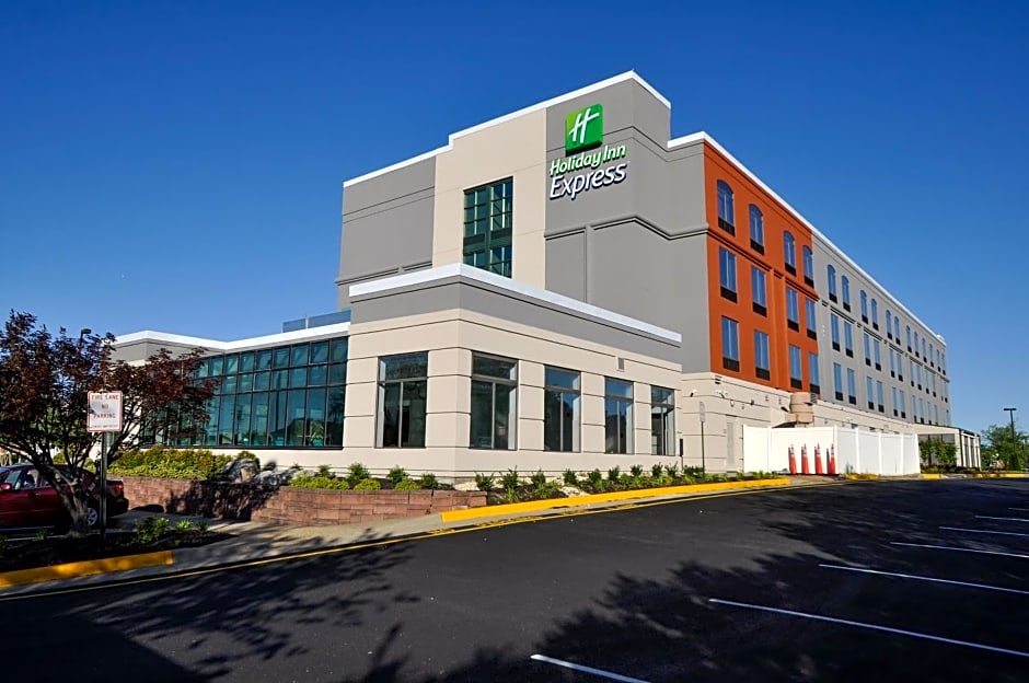 Holiday Inn Express Quantico - Stafford, an IHG Hotel
