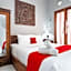 RedDoorz near Mertasari Beach 2