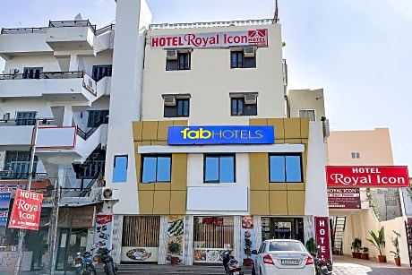 FabHotel Royal Icon