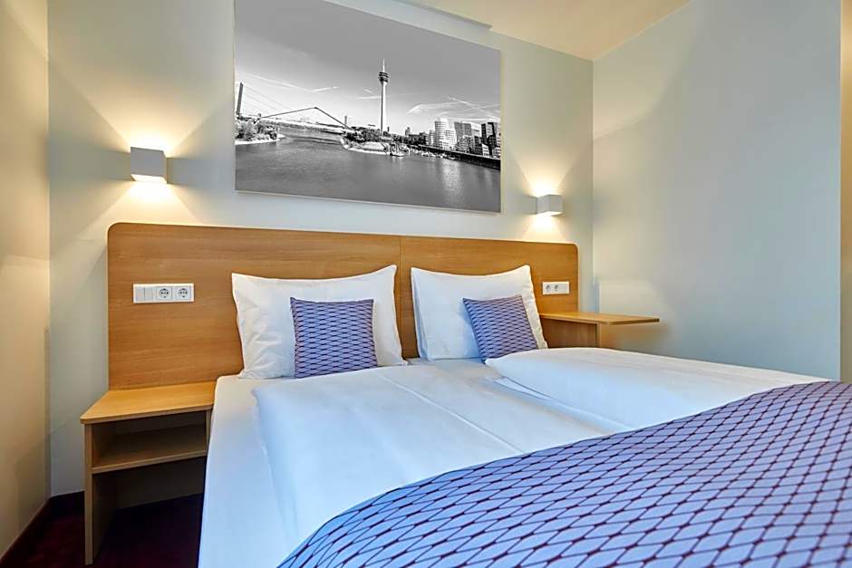 McDreams Hotel Düsseldorf-City
