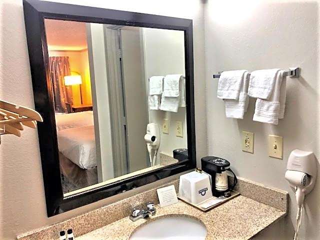 Days Inn by Wyndham Manning
